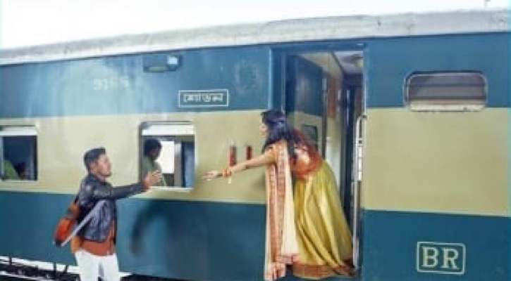 শাহরুখ চরিত্রে ক্রিকেটার আশরাফুল