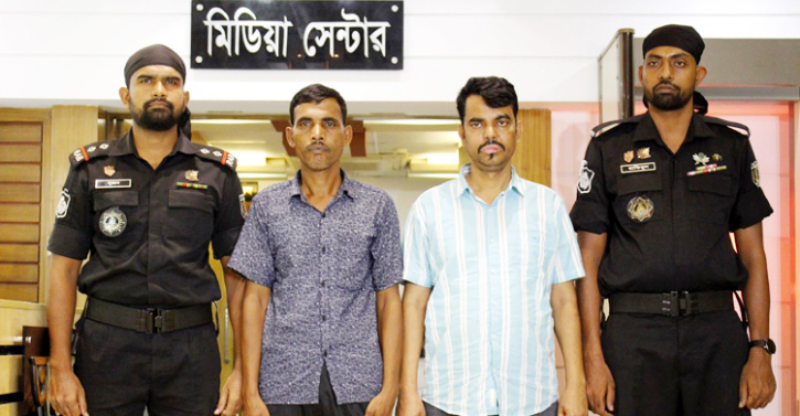 সহযোগীসহ ৪০ মামলার আসামি ‘মোশা বাহিনী’র প্রধান গ্রেফতার সহযোগীসহ ৪০ মামলার আসামি ‘মোশা বাহিনী’র প্রধান গ্রেফতার