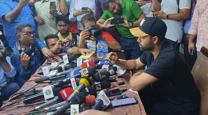 আন্তর্জাতিক ক্রিকেট থেকে অবসরের ঘোষণা দিলেন তামিম ইকবাল আন্তর্জাতিক ক্রিকেট থেকে অবসরের ঘোষণা দিলেন তামিম ইকবাল