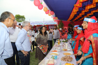 ইউরোপিয়ান ইউনিয়নের রাষ্ট্রদূতের পিকেএসএফ-এর কার্যক্রম পরিদর্শন