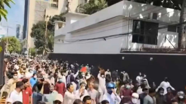 রাজধানীতে ঝটিকা মিছিল: আওয়ামী লীগের সাবেক এক সংসদ সদস্যসহ ৮ নেতা-কর্মী গ্রেপ্তার