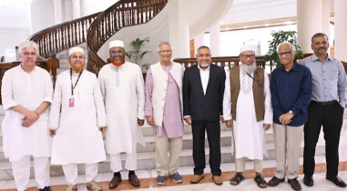 সরকারের নিরপেক্ষতা নিয়ে ‘নিশ্চিন্ত থাকতে’ বললেন প্রধান উপদেষ্টা