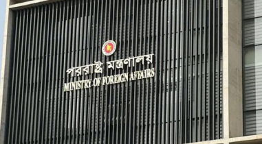 দিল্লিতে প্রকাশ্য অনুষ্ঠানে শেখ হাসিনার বক্তব্যে হতবাক ঢাকা