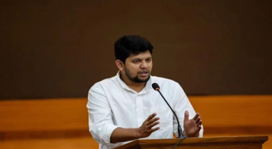 সবচেয়ে ডেডিকেটেড ছাত্রকর্মীরা ক্রেডিট, দলবাজি আর কোরামবাজির খপ্পরে পড়েছেন: উপদেষ্টা মাহফুজ