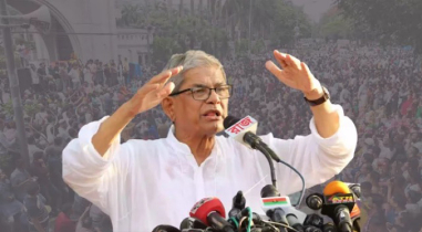 নেতাকর্মীদের রাস্তা থেকে সরে যাওয়ার অনুরোধ মির্জা ফখরুলের